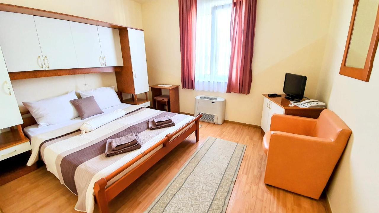 Villa Palcic Новаля Екстер'єр фото